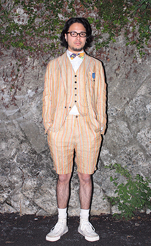 2011 SS 001